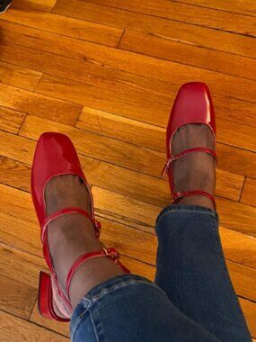 Women's Mary Jane Chunky Low Heels Closed Square Toe Ankle Strap Pumps Red